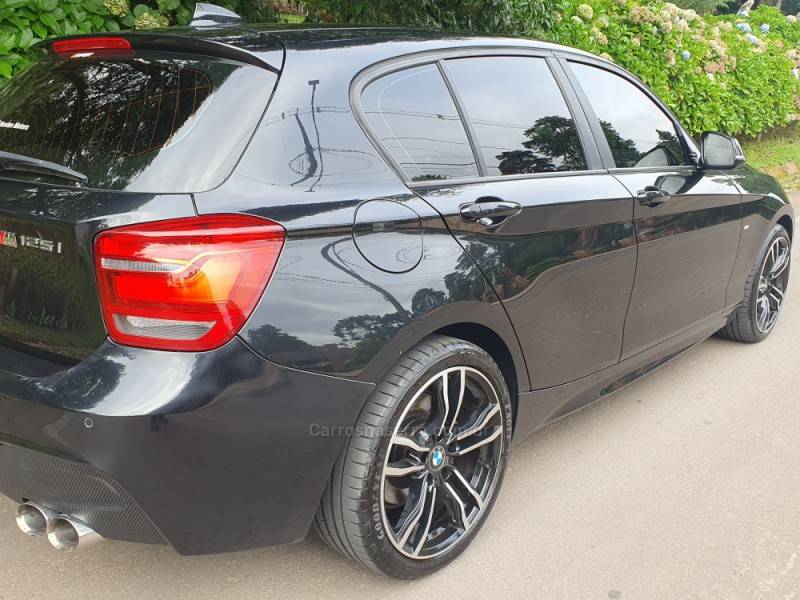 BMW - 125I - 2015/2015 - Preta - R$ 128.000,00