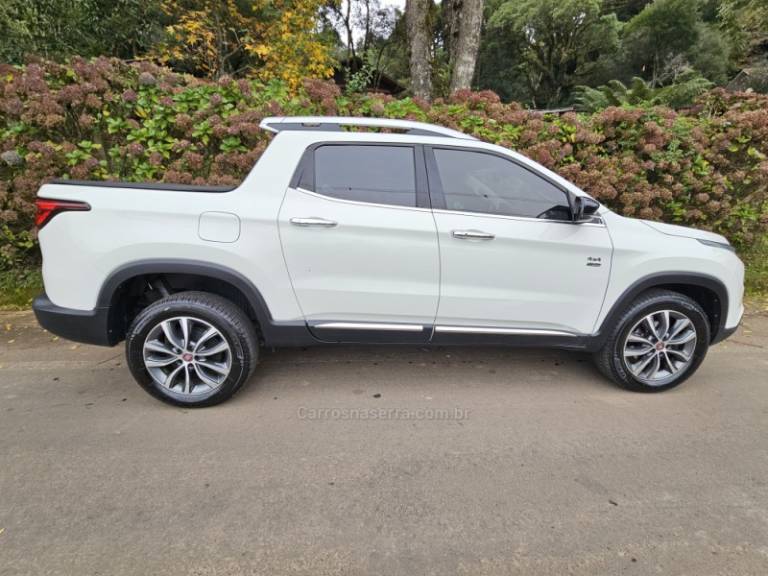 FIAT - TORO - 2019/2019 - Branca - R$ 105.000,00