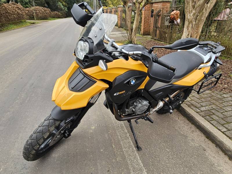 BMW - G 650 - 2013/2014 - Amarela - R$ 27.800,00