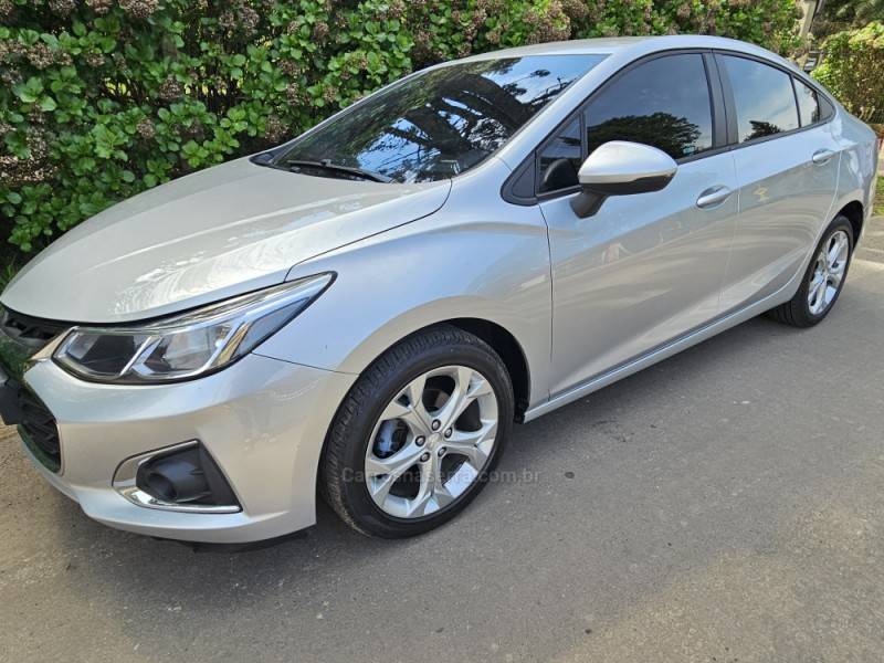 CHEVROLET - CRUZE - 2019/2020 - Prata - R$ 94.800,00