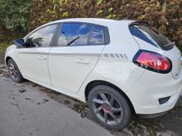 FIAT - BRAVO - 2015/2016 - Branca - R$ 54.800,00