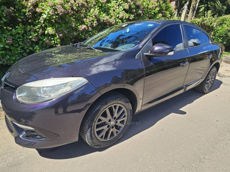 RENAULT - FLUENCE - 2017/2017 - Preta - R$ 56.000,00