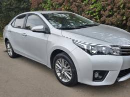 TOYOTA - COROLLA - 2016/2017 - Prata - R$ 92.000,00