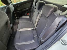 FIAT - BRAVO - 2015/2016 - Branca - R$ 54.800,00