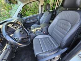 VOLKSWAGEN - AMAROK - 2018/2019 - Branca - R$ 146.000,00
