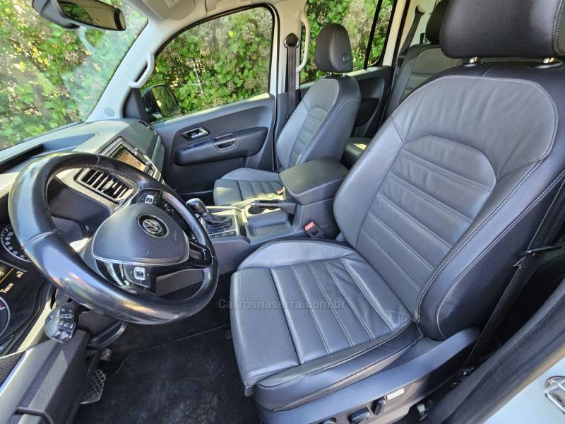 VOLKSWAGEN - AMAROK - 2018/2019 - Branca - R$ 146.000,00