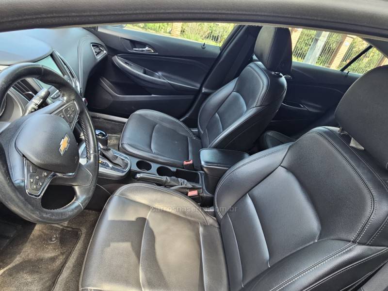 CHEVROLET - CRUZE - 2019/2020 - Prata - R$ 94.800,00