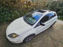 FIAT - BRAVO - 2015/2016 - Branca - R$ 54.800,00